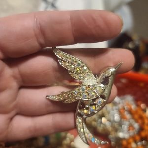 Sarah Coventry bird of paradise pin